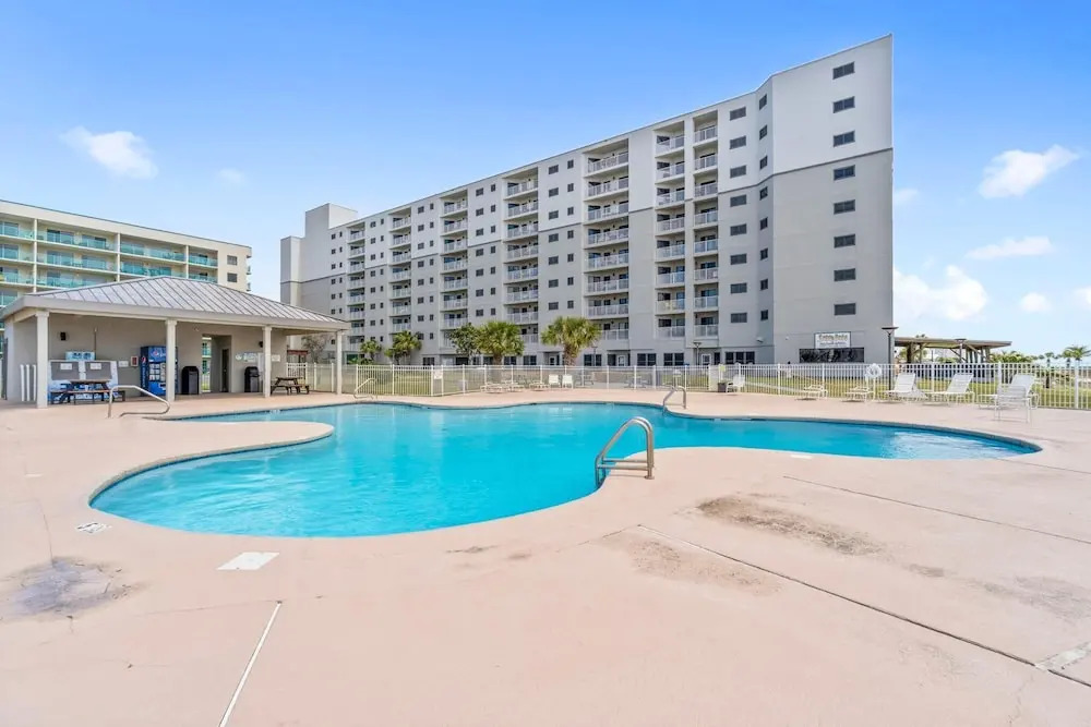 Royal Gulf Beach & Racquet Club 5313