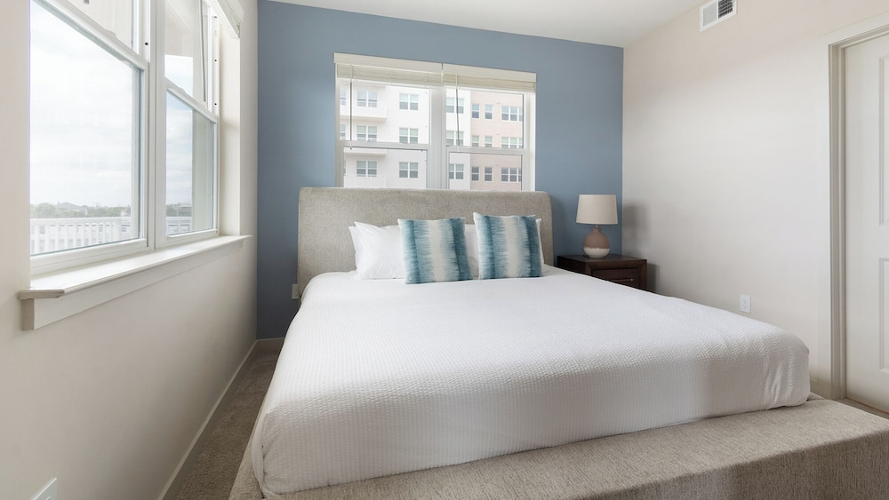 Landing Furnished Apartments - Daytona Beach