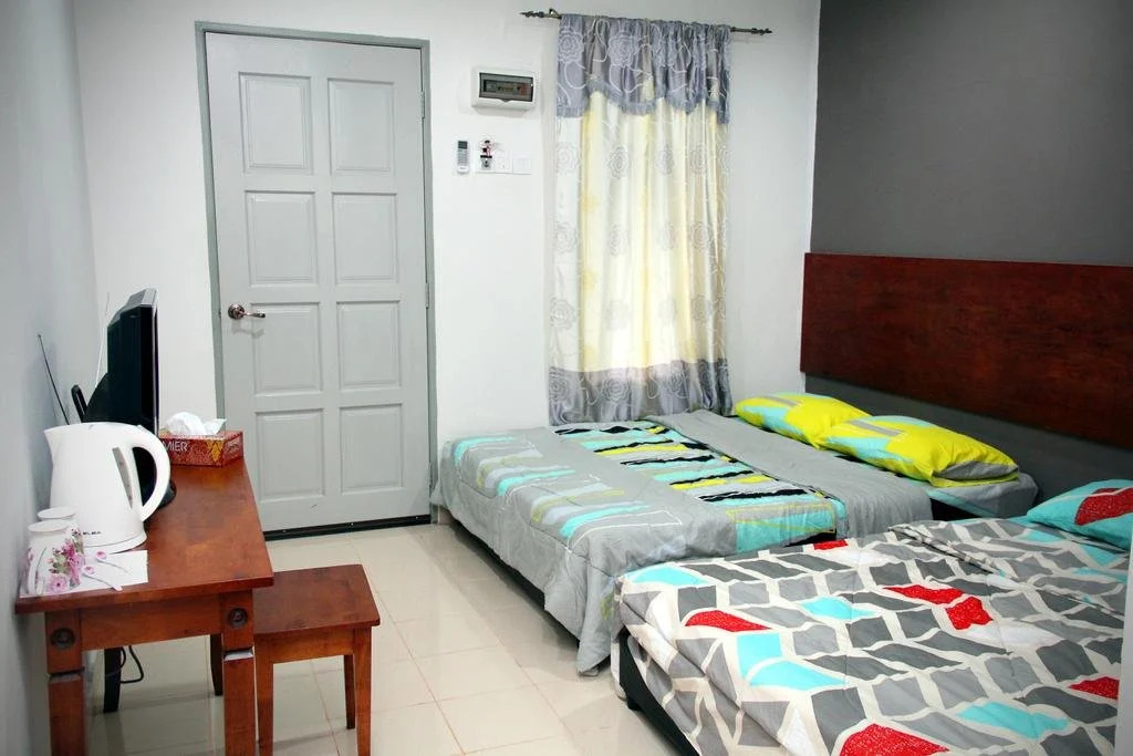 Niyaz Inn