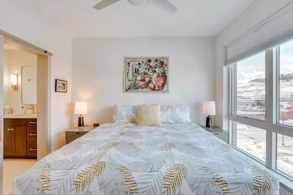 310d 4th Street 2 Bedroom Townhouse