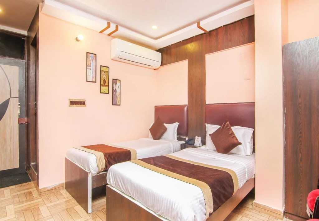 FabHotel Gazal Residency