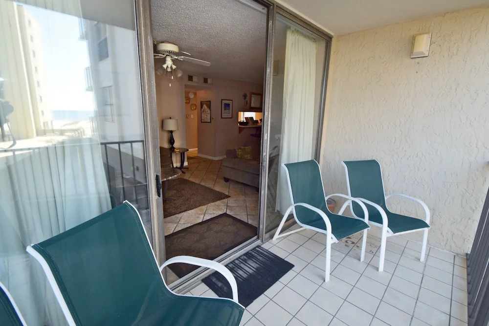 Gulf House 106 2 Bedroom Condo