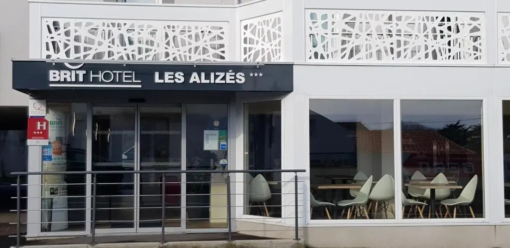 Brit Hotel Les Alizes
