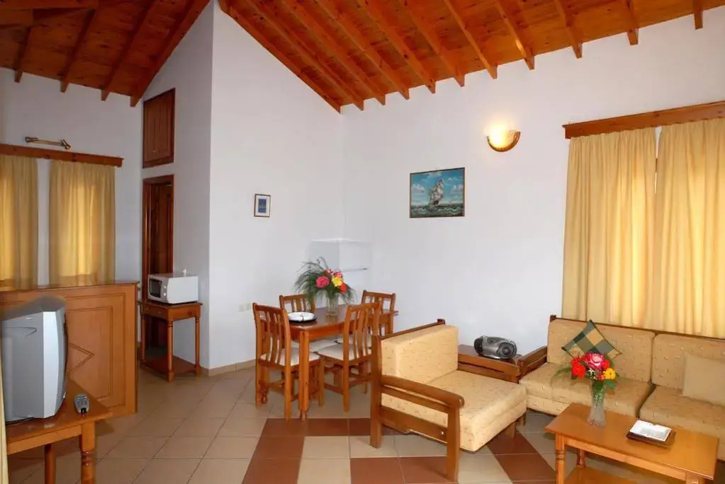 Molivos Castle Apartments