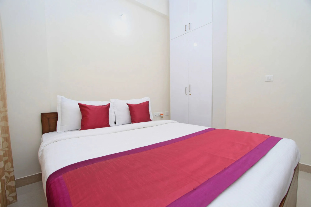 Lulu Hospitality by OYO Rooms