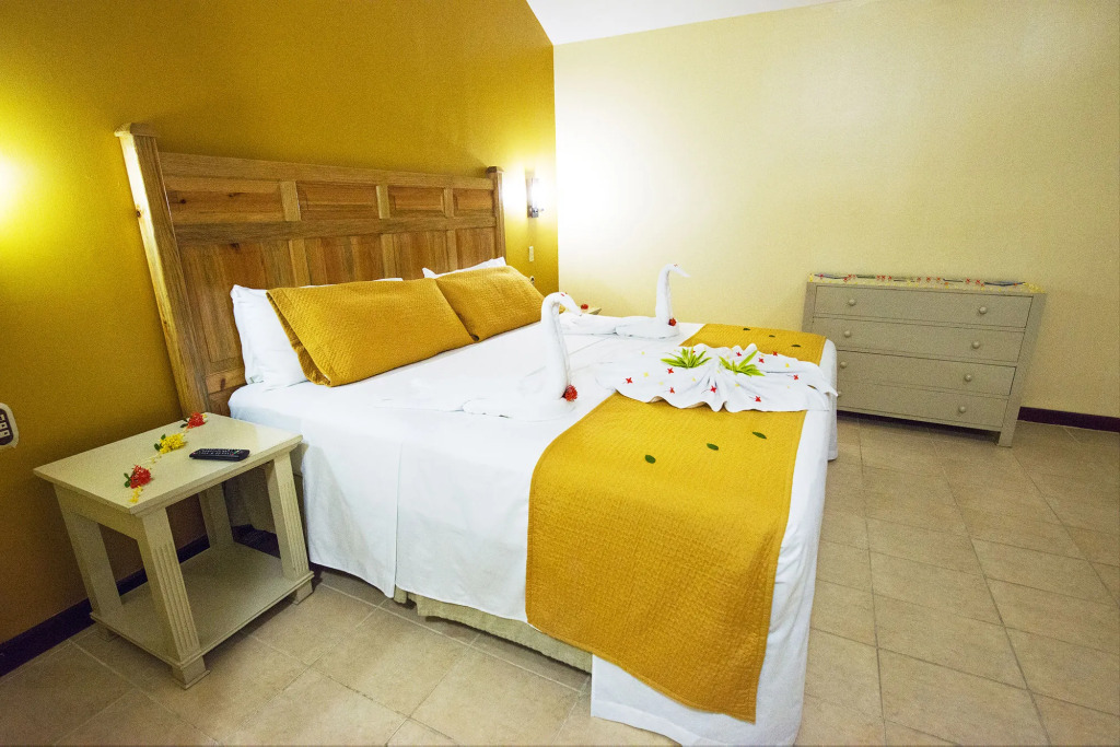 Fantasy Island Beach Resort and Marina - All Inclusive