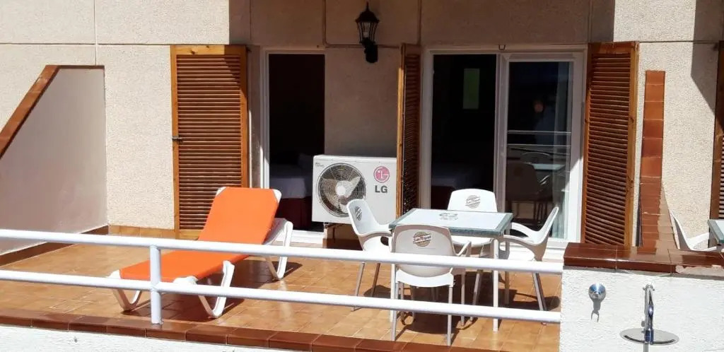 Eva Aparthotel