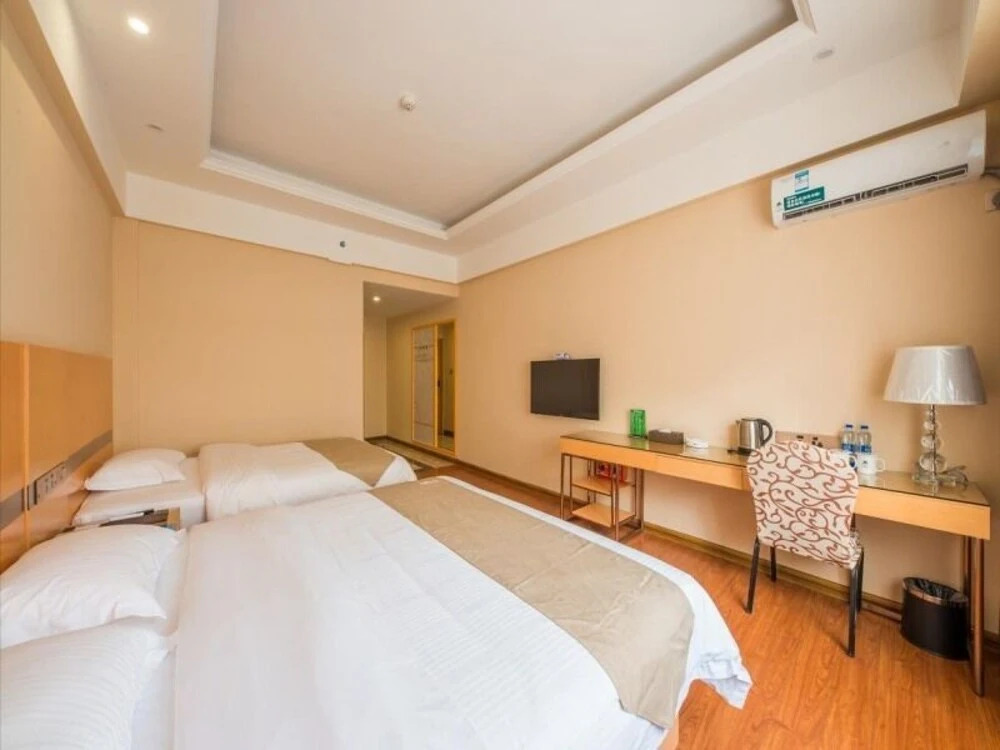 GreenTree Inn Zhanjiang Haitian Bus Station Business Hotel