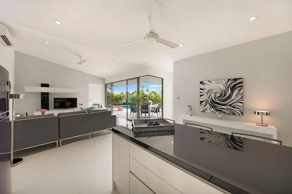 **80% DISCOUNT** 2 Bed/2 Bath SINGLE LEVEL, GARDEN