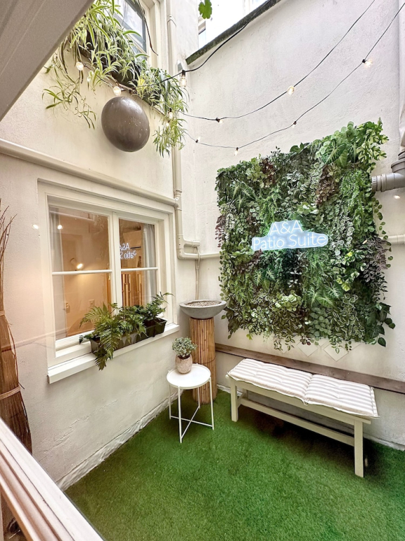 A&A Patio Suite