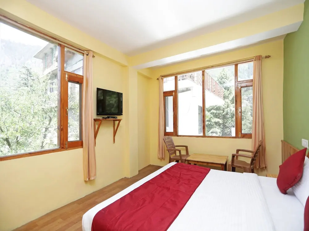 OYO 14187 Home River View Studio Shanag Road