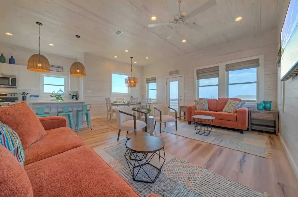 Sleeps 20 2 Homes w/ Beach Boardwalk Access, Water Canal Views, & Priv Pools