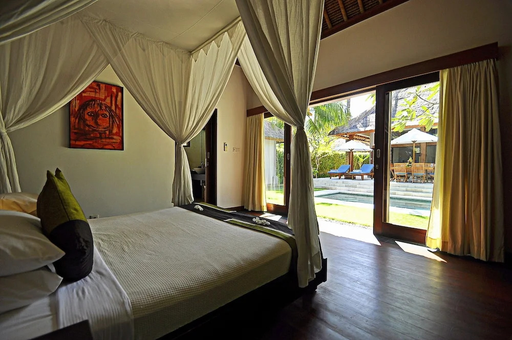 Two Bedrooms Villa With Private Pool, Large Landscape Garden and Kitchen