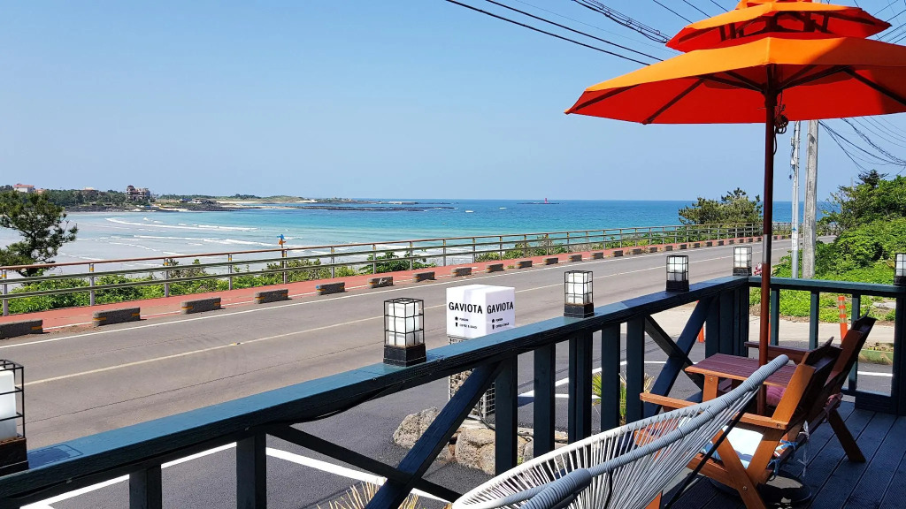 Gaviota Oceanfront Pension Jeju