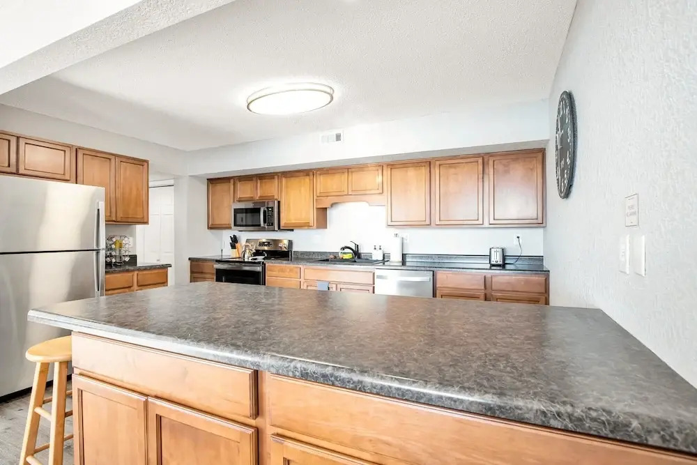 Amazing Views Close to the Strip - Private Dock!