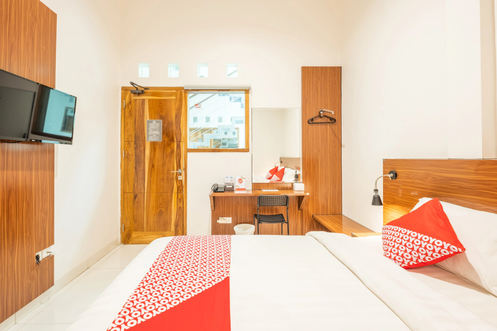 Urbanview Darmo Residence Bandung