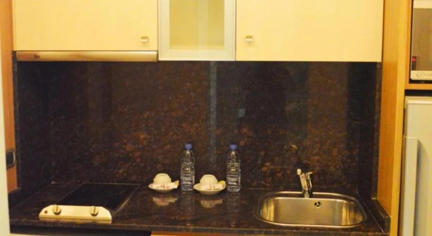 Hayali Suites