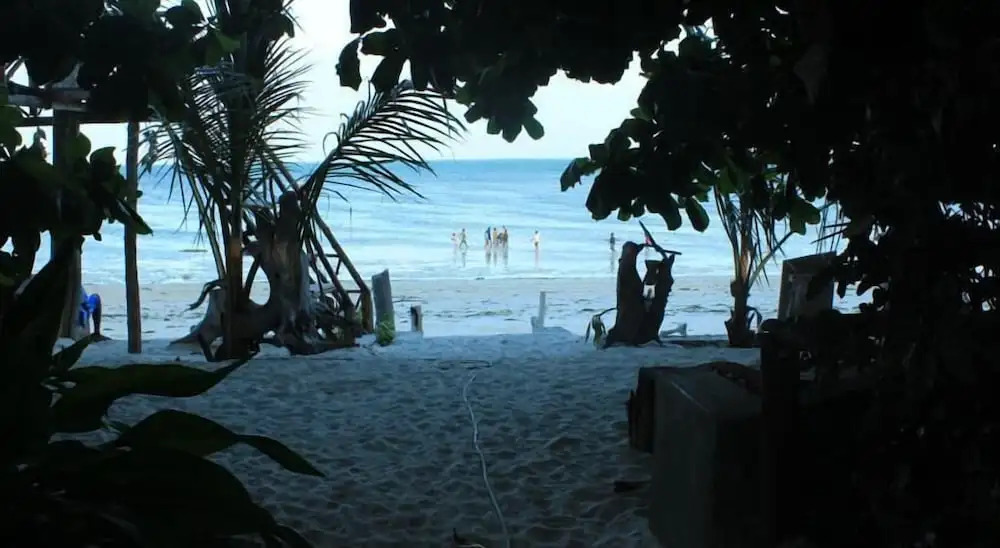 Nyamkwi White Sands