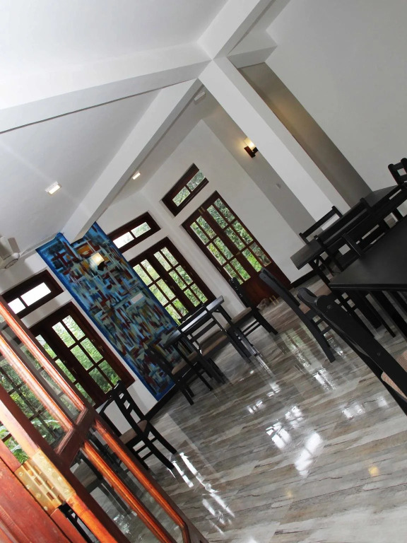 Lizzie Villa Guest House
