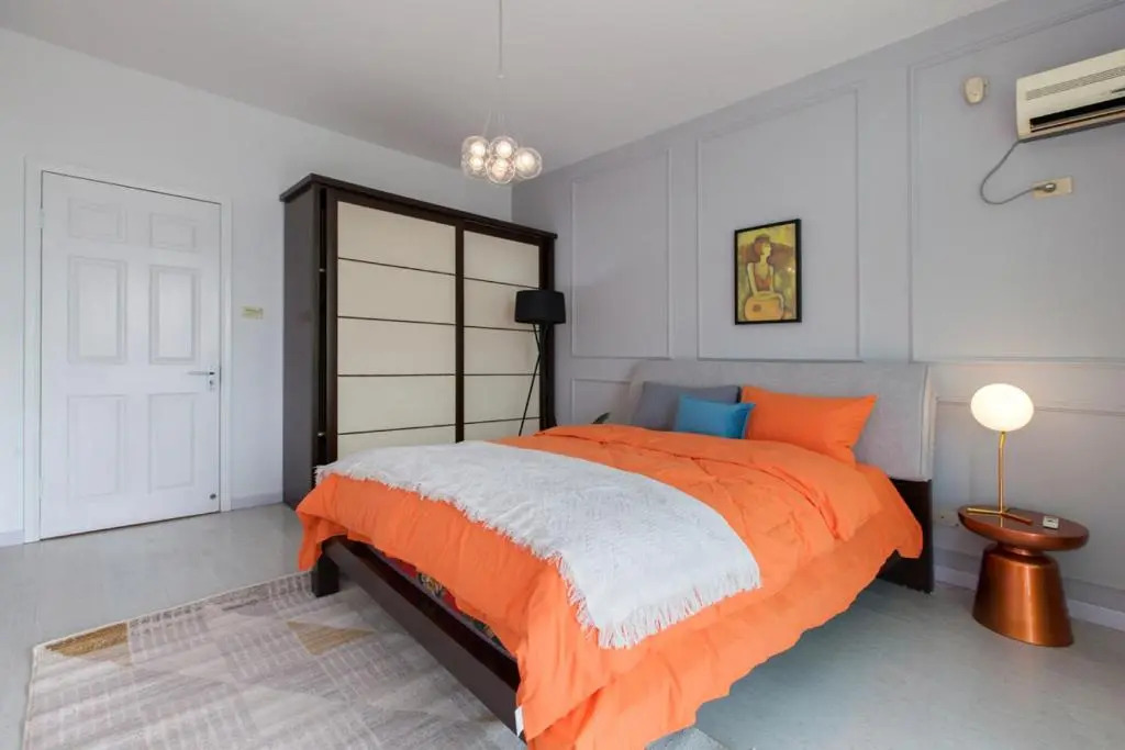 Wuhan Wuchang·Wuchang River Beach· Locals Apartment 00139250