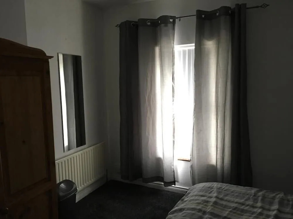 Crumlin Road Lodge