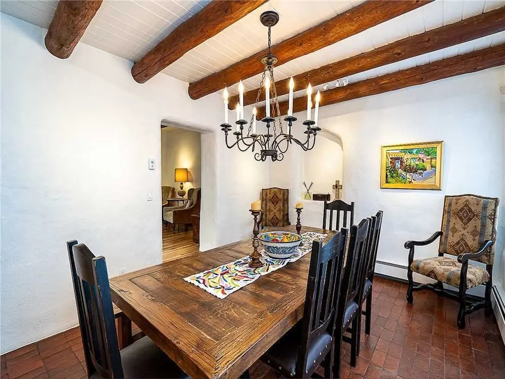 Historic Garden Retreat by Kokopelli Property Management