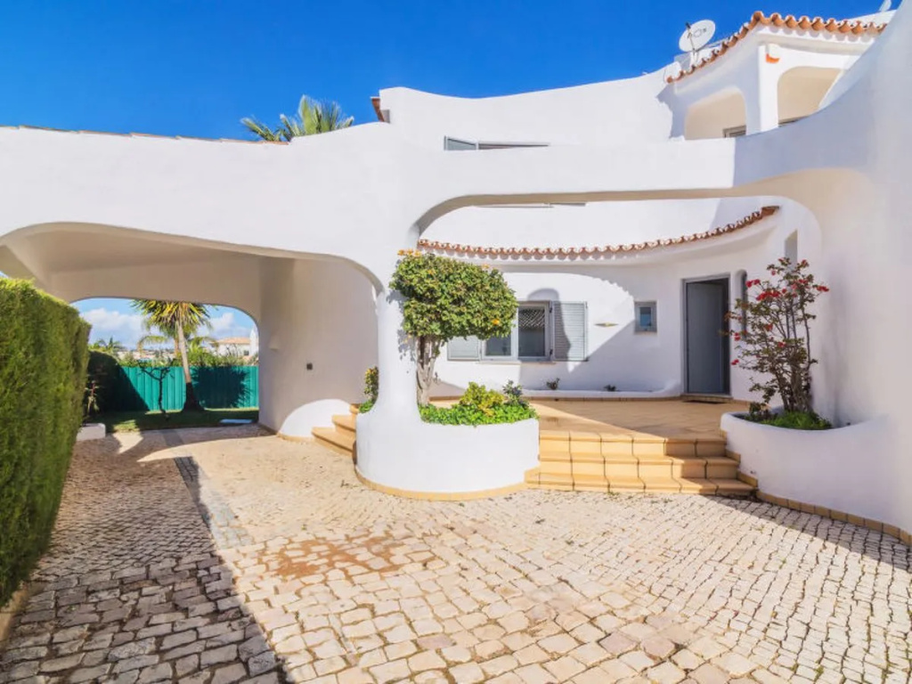 Villa Arribas Villa by Interhome