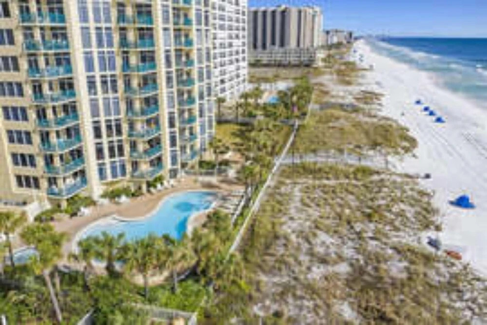 Jade East Towers 910 by Five Star Properties