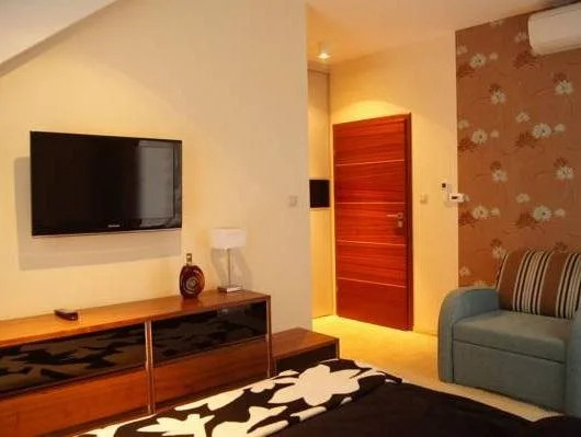 Villa 4 You