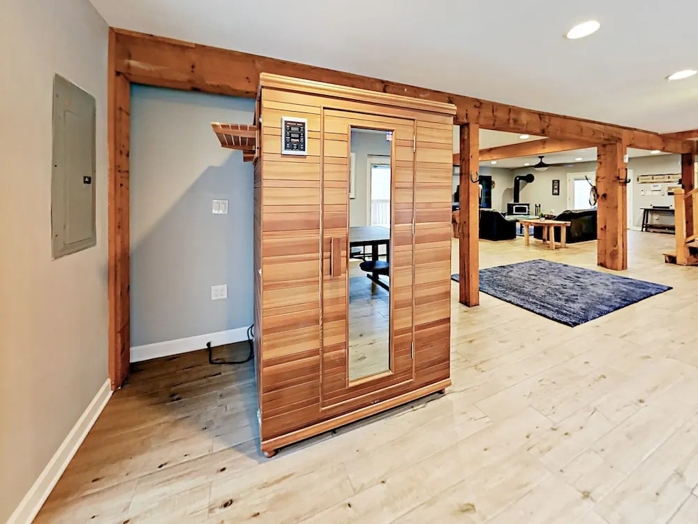 Dynasty - 4 Br Home