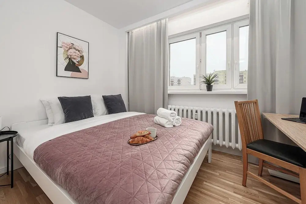 Lumina 3-room apartment with balcony