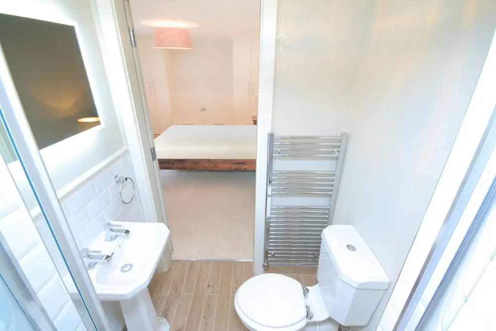 Camden Street Luxury Apartment