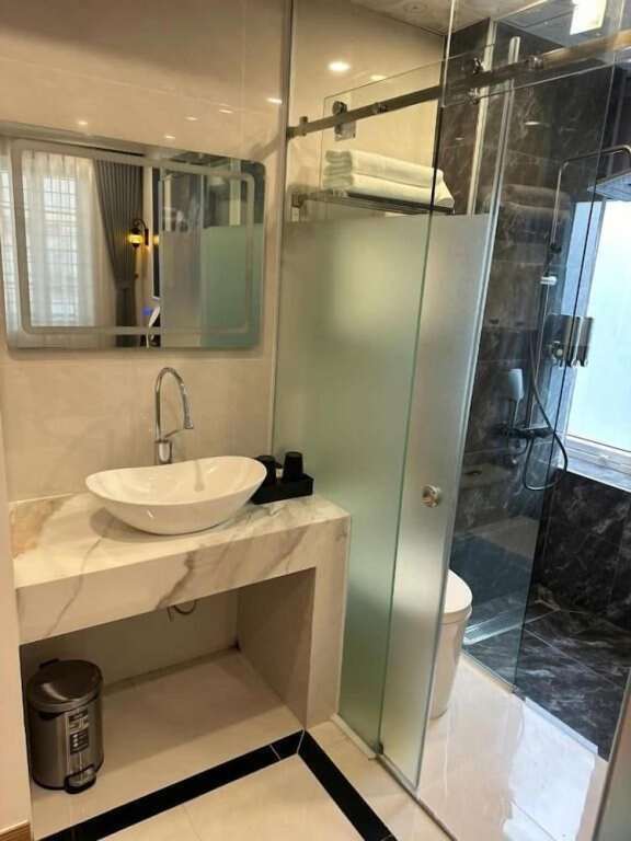 One Villa Hotel 5 Hà Nội