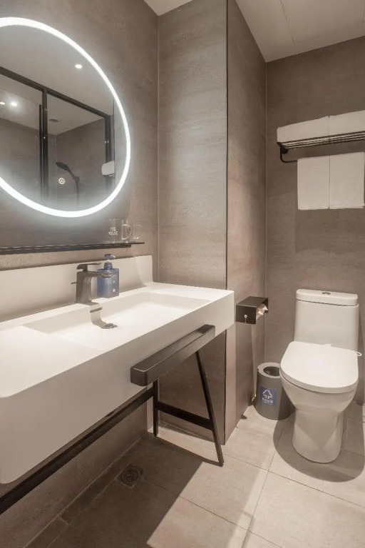 Hanting Hotel Suzhou Yuanqu Jinji Lake