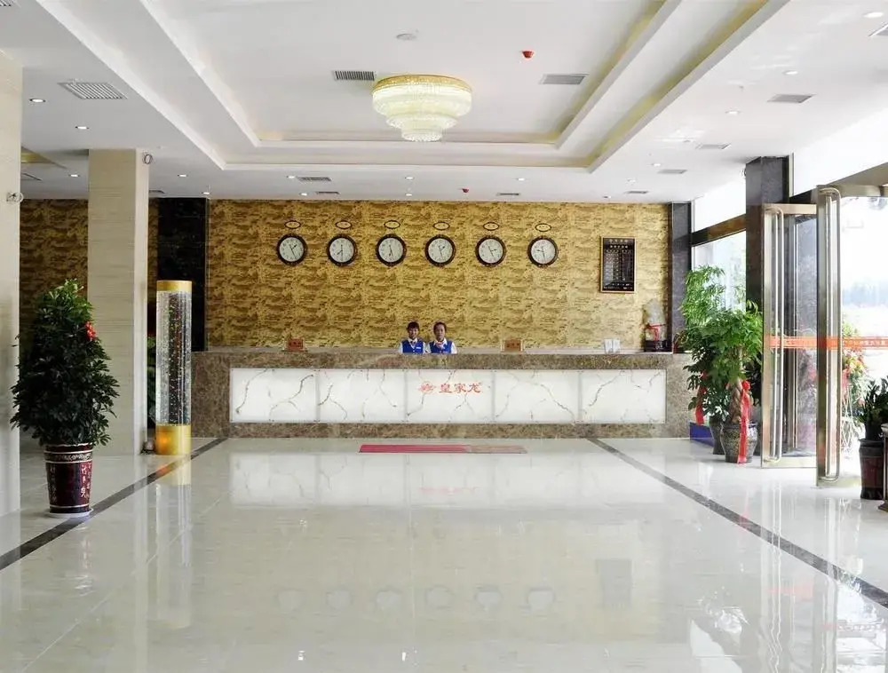 Royal Dragon Airport Hotel