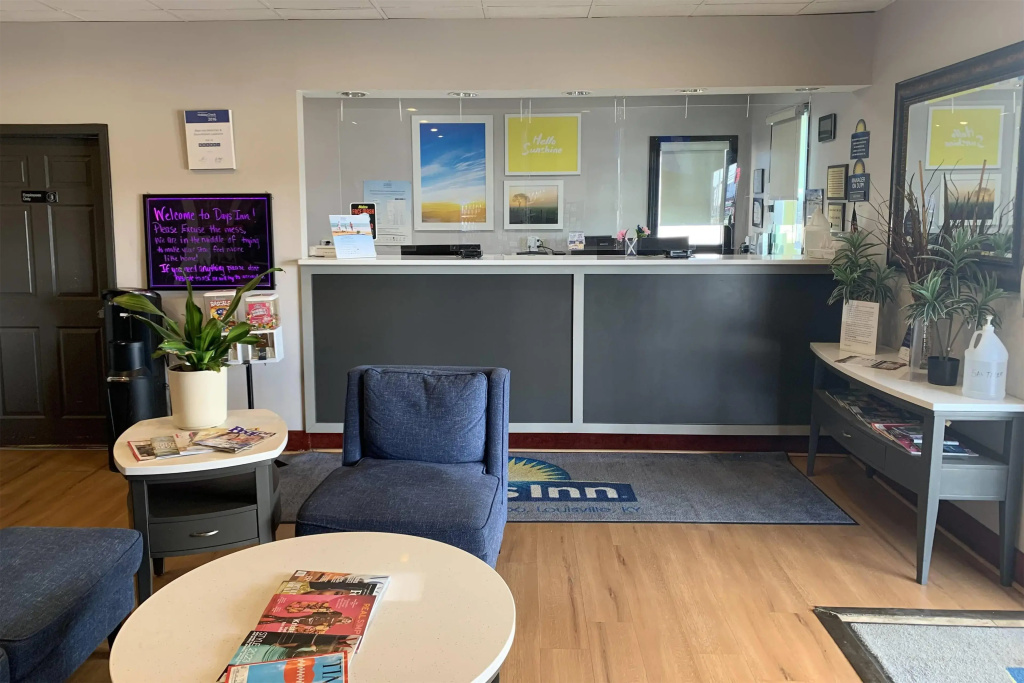Days Inn by Wyndham Louisville Airport Fair and Expo Center