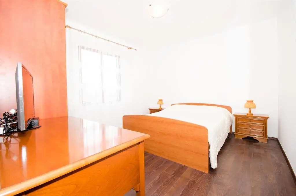 Guest House Rooms Rose