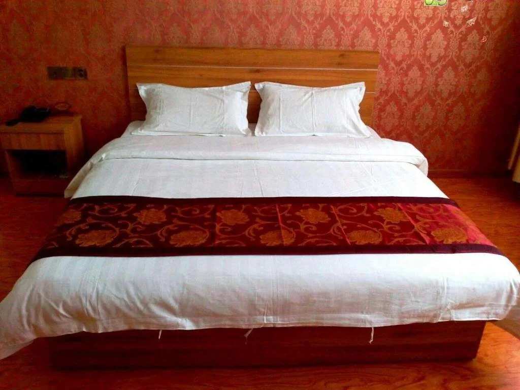 Qingdao Haoke 100 Business Hotel