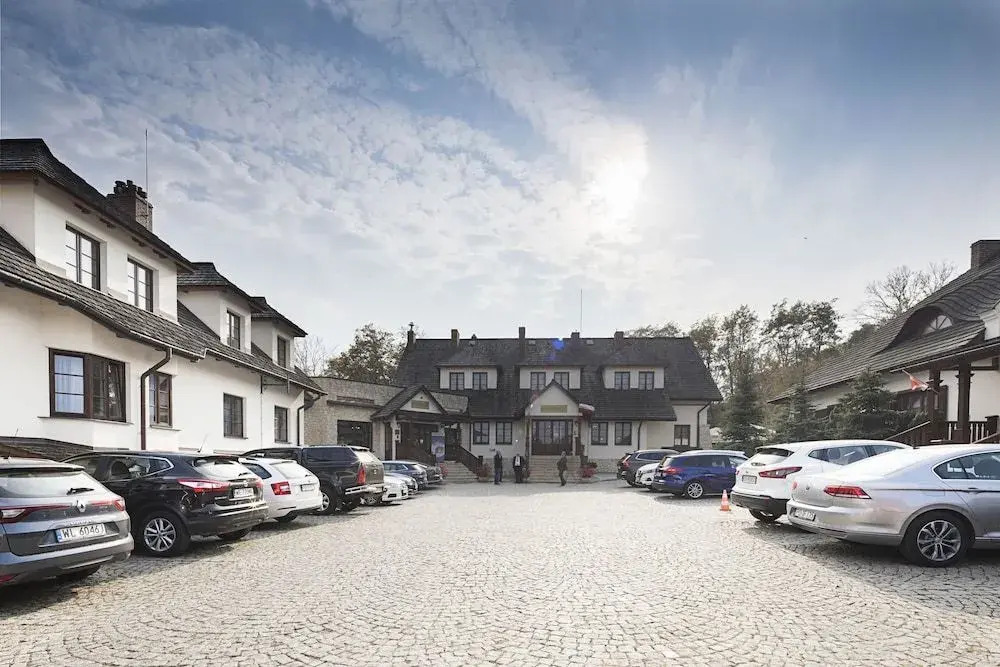 Hotel Sarmata Zespół Dworski