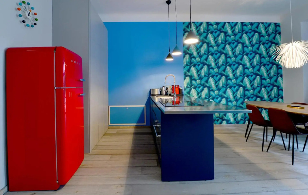 Chic And Modern In Hip Area