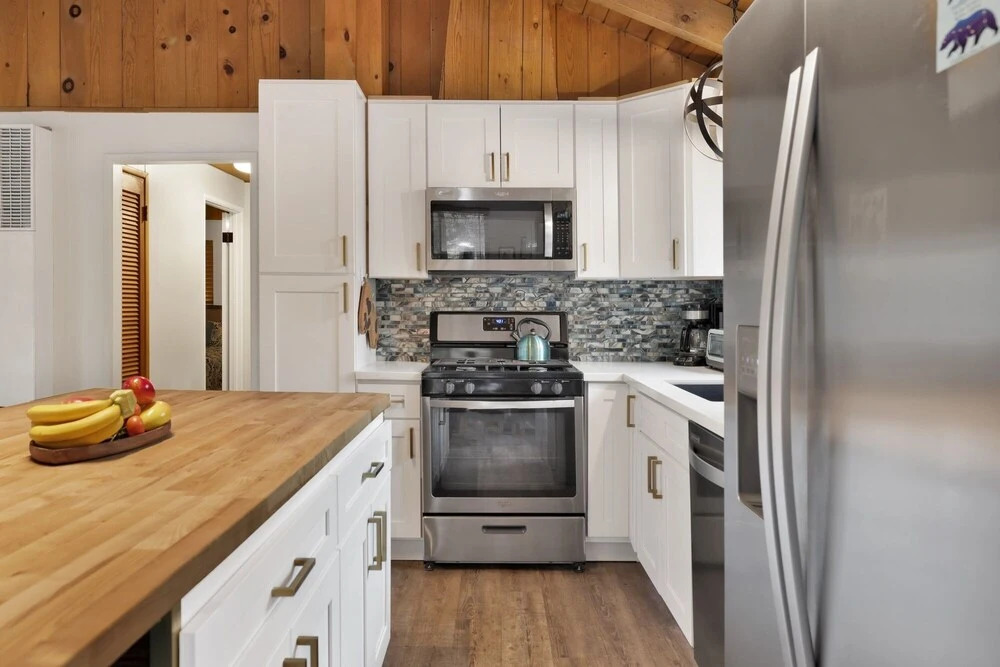 2134-ursa Major 2 Bedroom Home by RedAwning