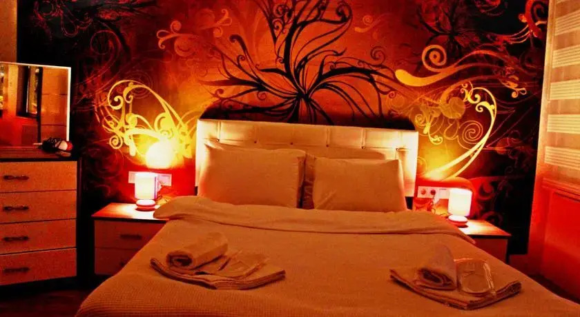 Tamara Suite 3