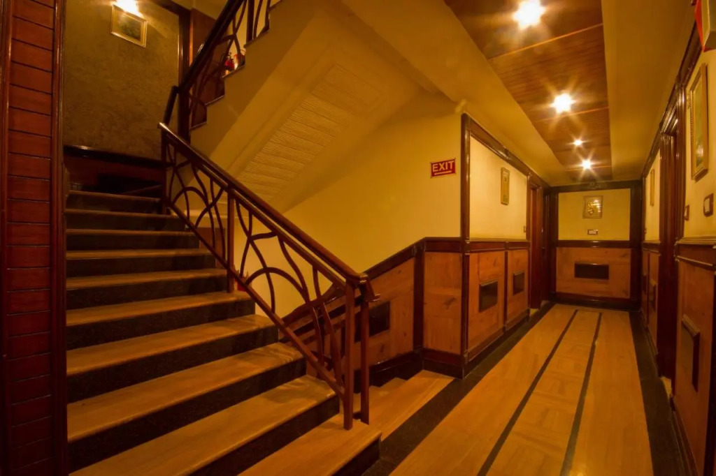 Hotel Sunstar Grand