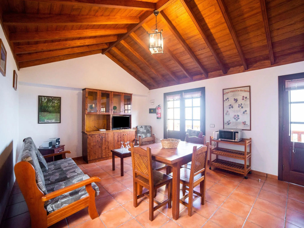 Nice Apartment With Fantastic Views of the Coastline of Tenerife