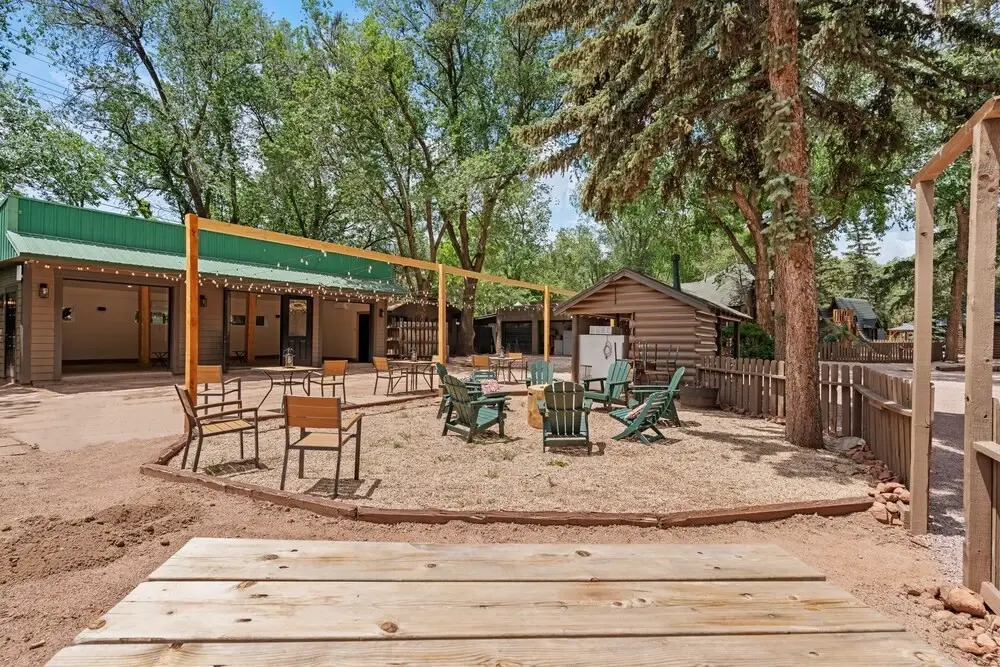 Timber Lodge Cabin 14