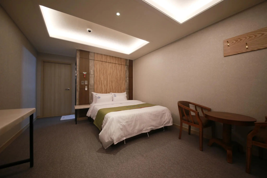 Sansu Hotel