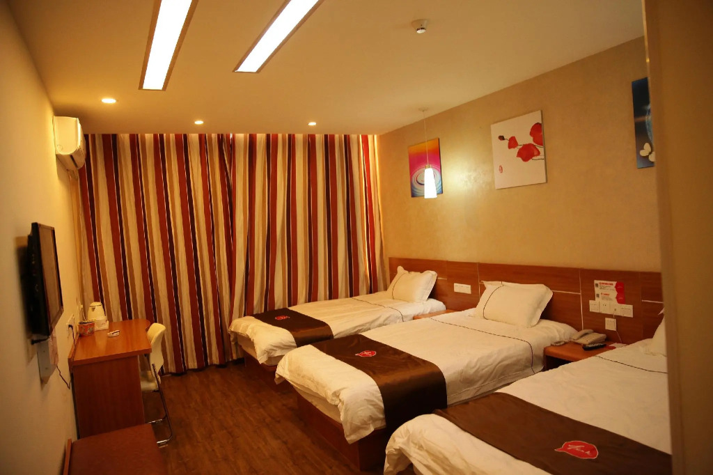 Thank Inn Plus Hotel Shandong Heze Yuncheng Bus Station