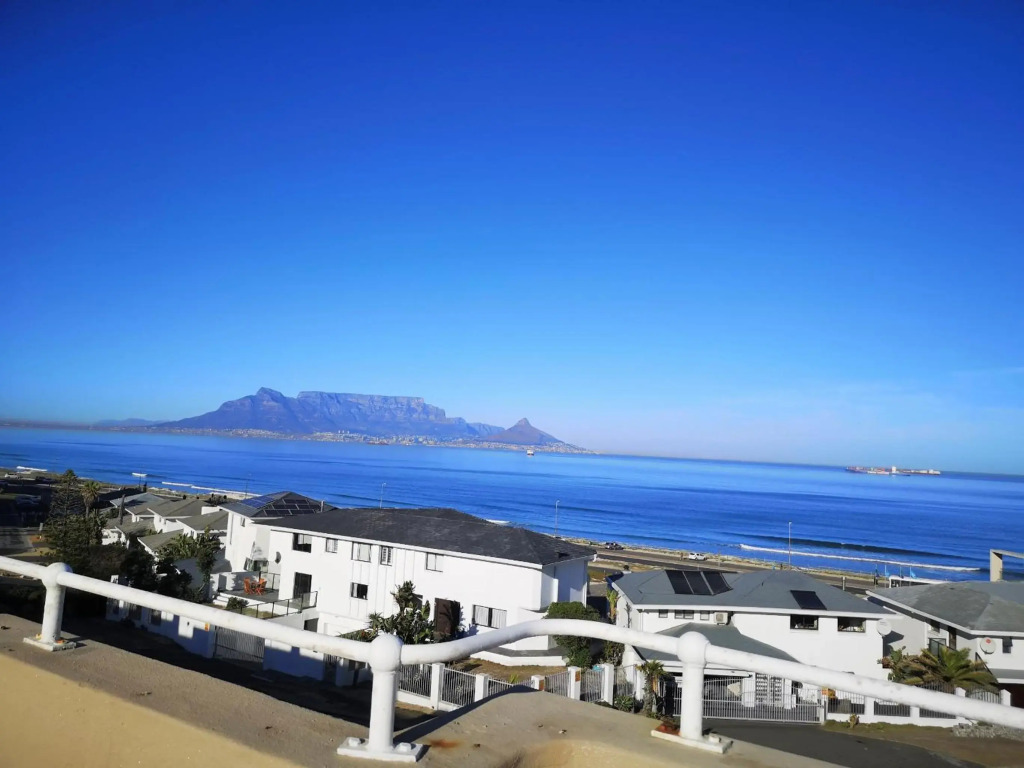 Seaside 1bed Apartment Ocean Views