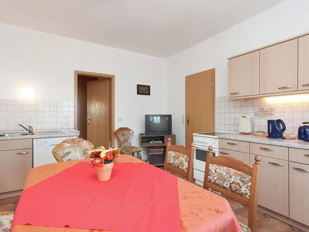 Pretty Holiday Home in Neustadt am Rennsteig Near Ski Area