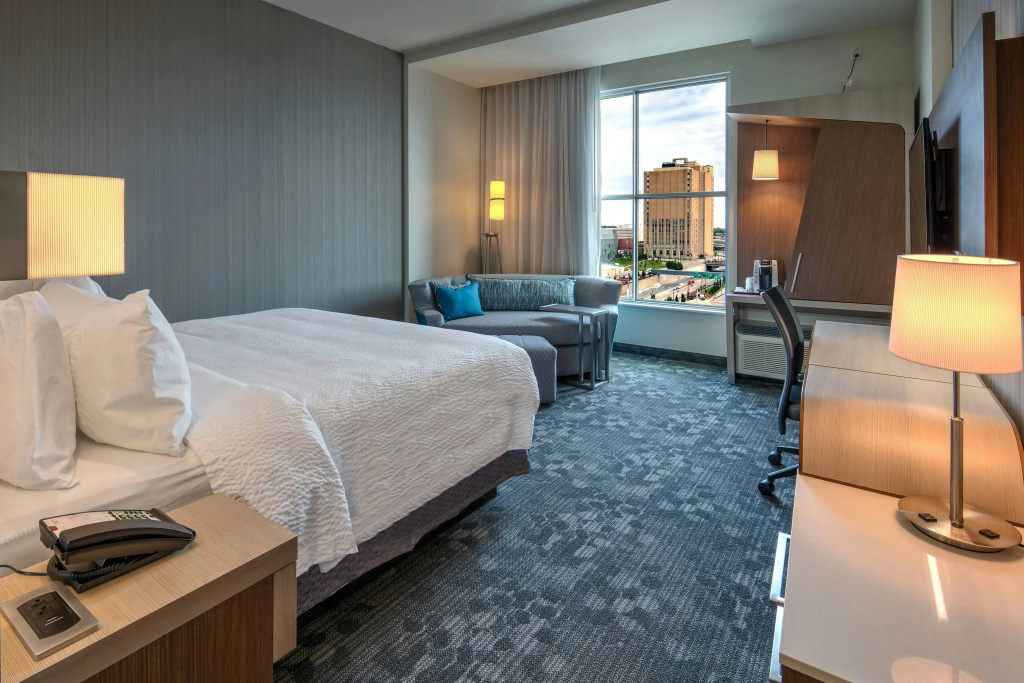 Residence Inn by Marriott Kansas City Downtown/Convention Center